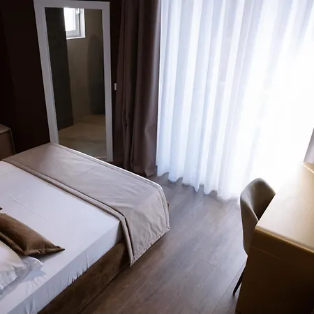 100 Boutique Pogradec